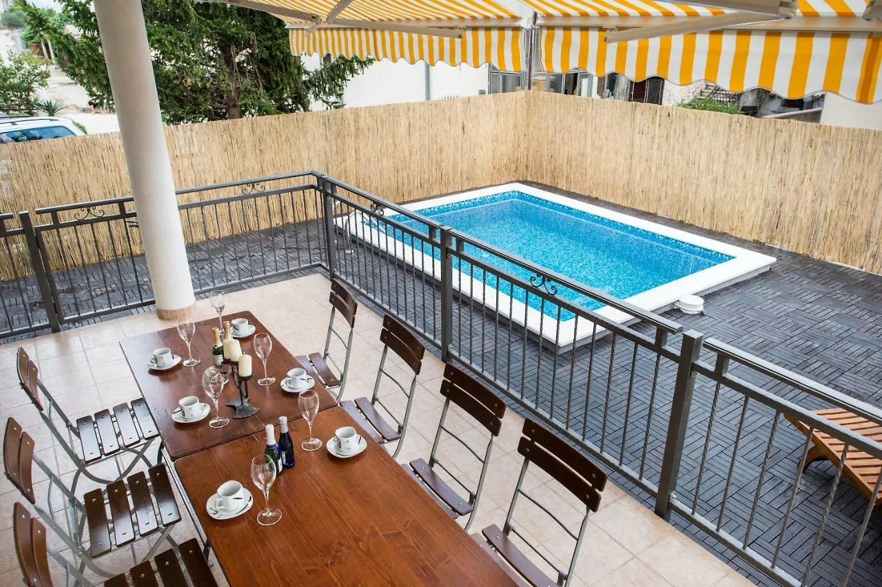 Villa Mira Kaštela
